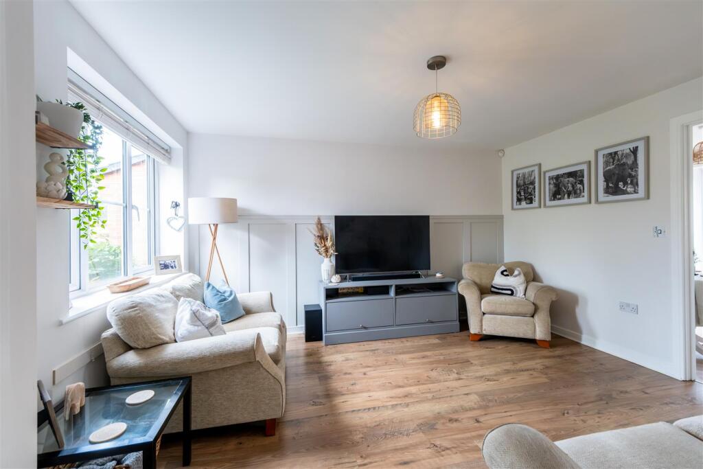 19 Thornley Green-010.jpg