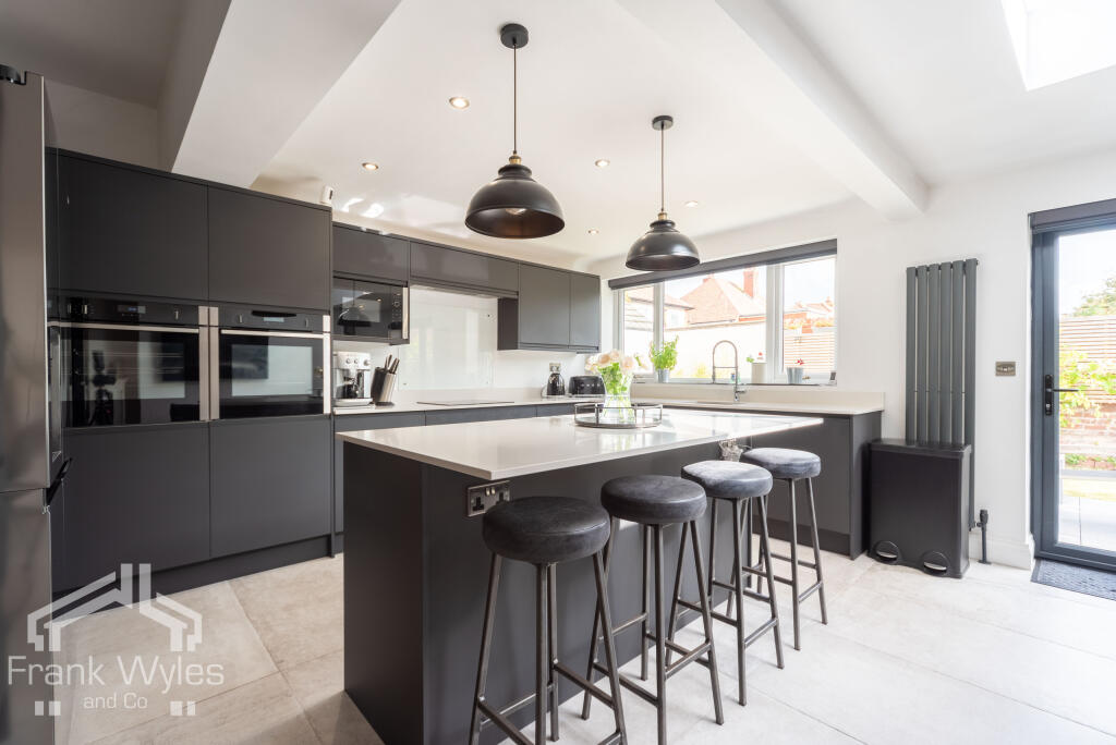 20250911-_D755813-HDR