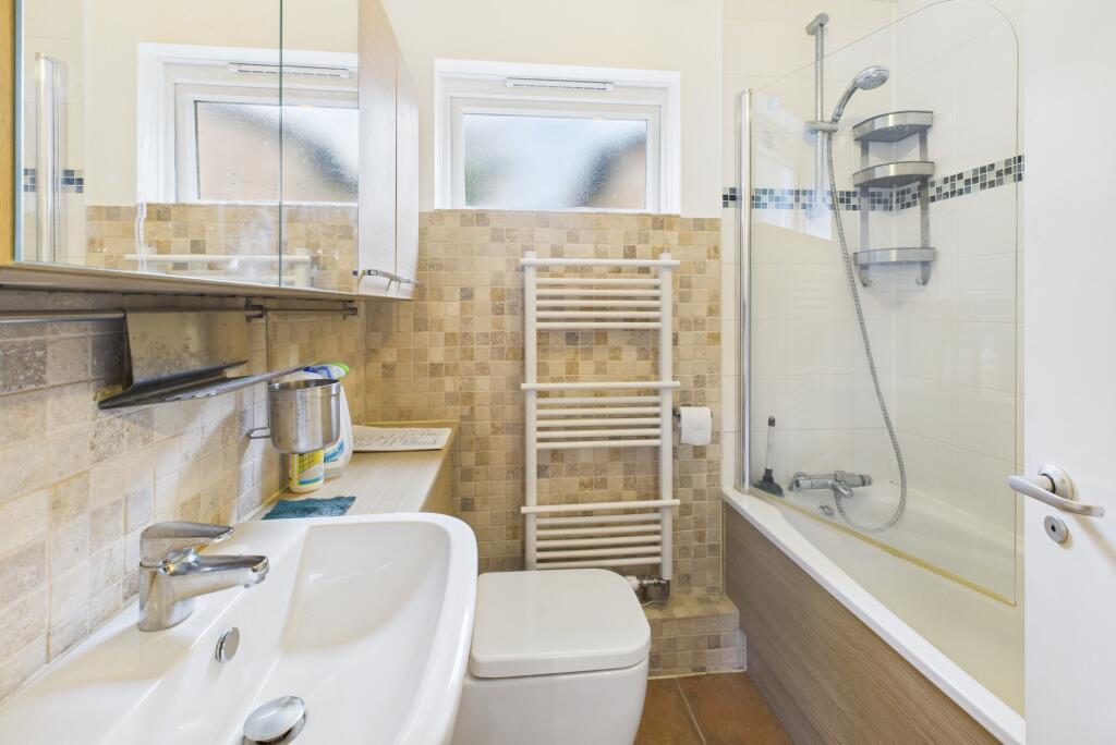 CAM02545G0-PR0501-STILL006