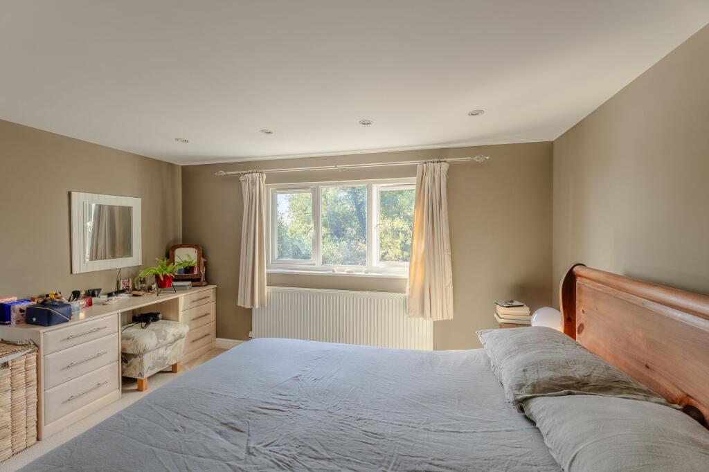 Master Bedroom &amp; En-Suite on the Second Floor