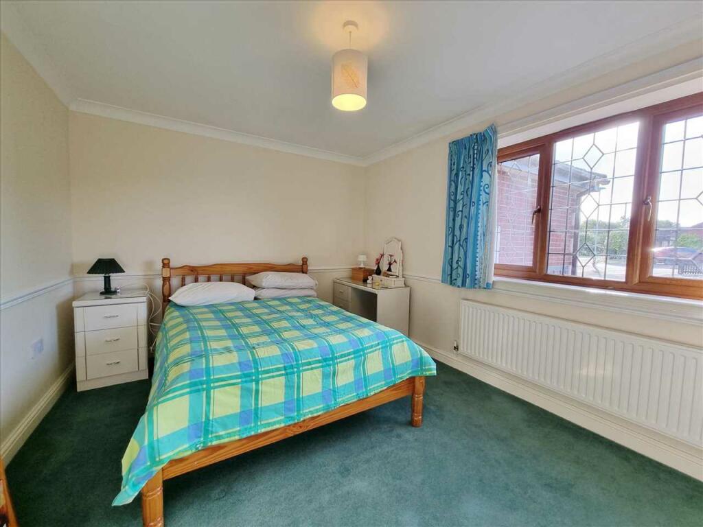 Bedroom 2:
