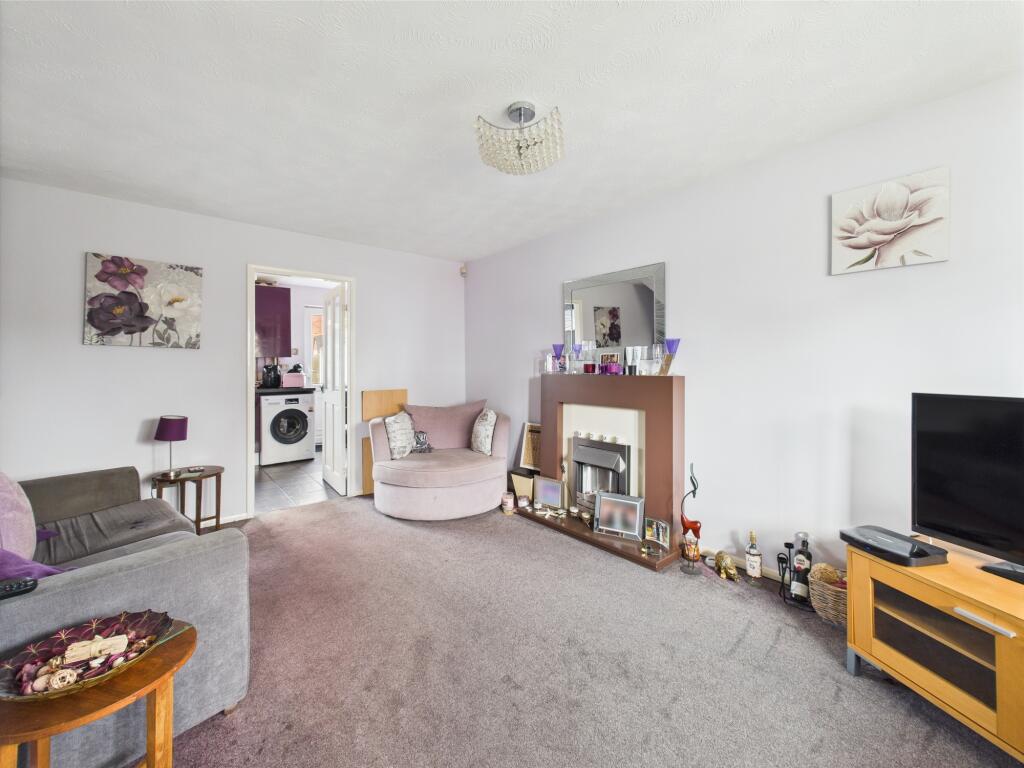 CAM01605G0-PR0985-STILL007