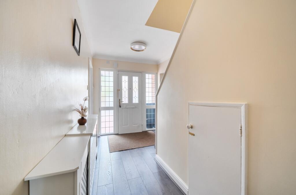 1334907-9-689bbfe4ddb04