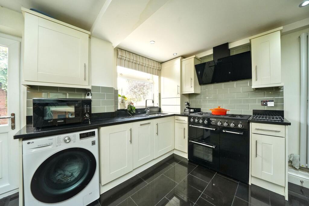 Breakfast Kitchen