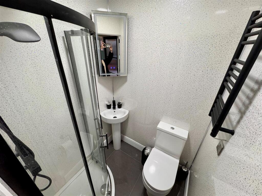 En-Suite.jpg