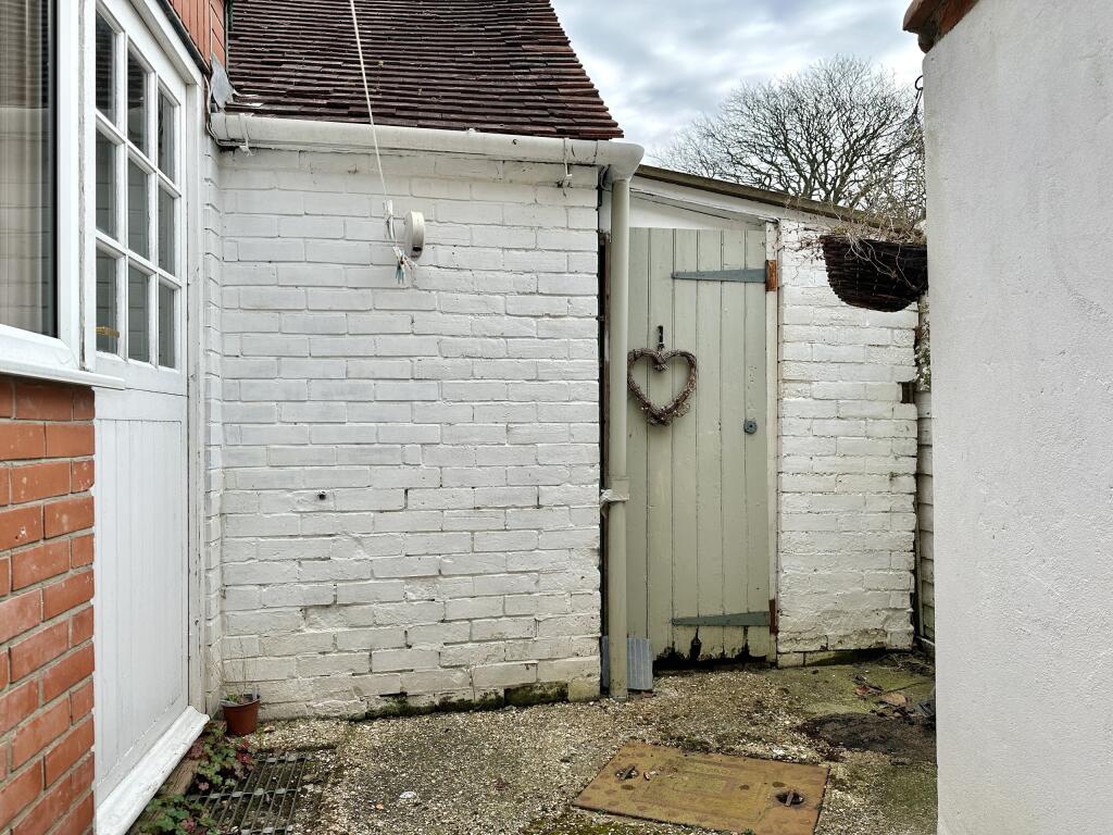 Courtyard/Shed