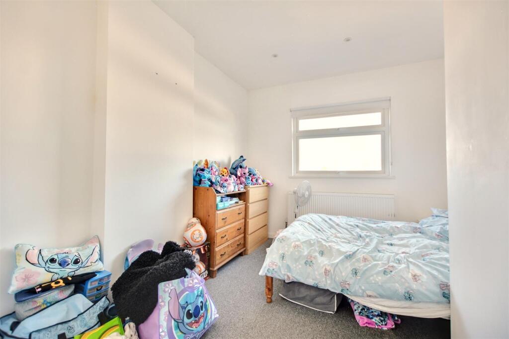 Bedroom 3_1.jpeg