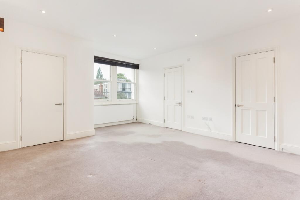 Coolhurst Road, 2...