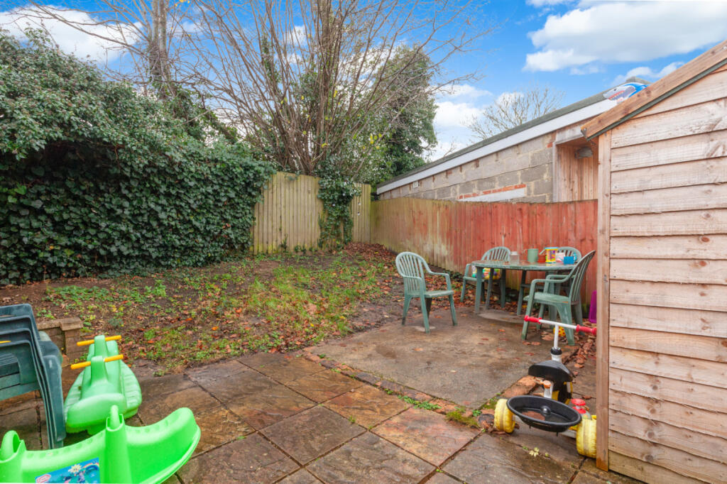 Westbury Crescent