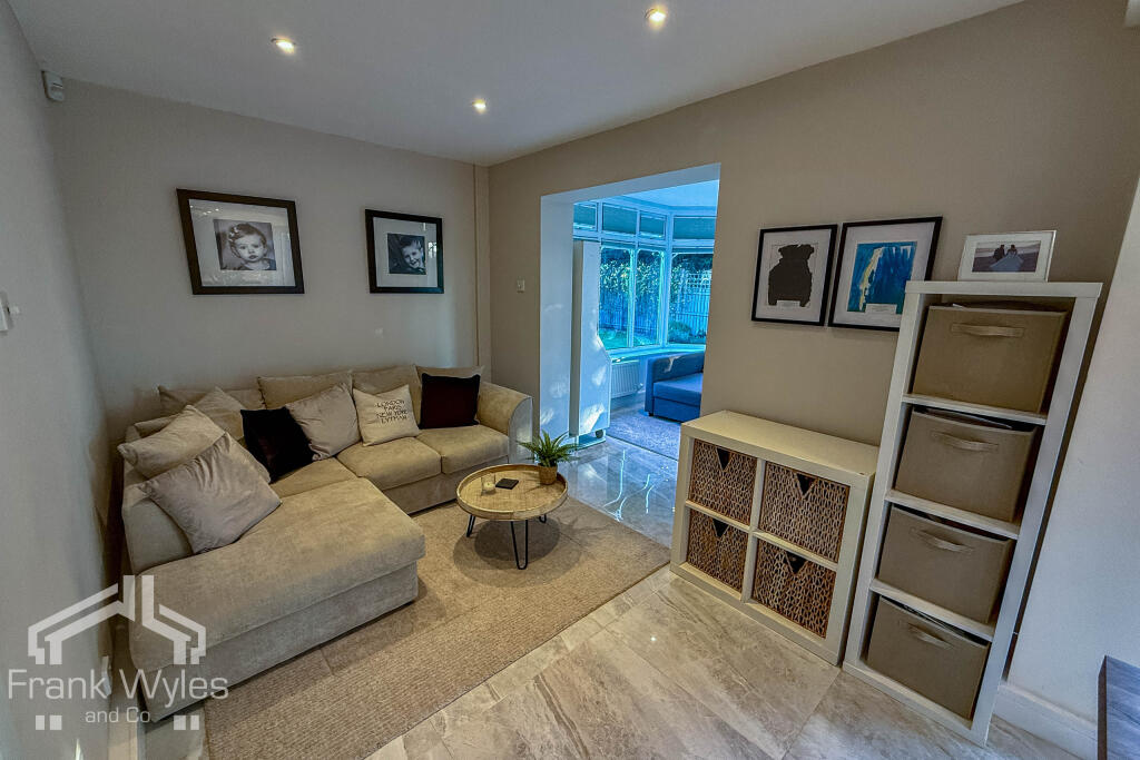 20251216-20251216_140904861_iOS