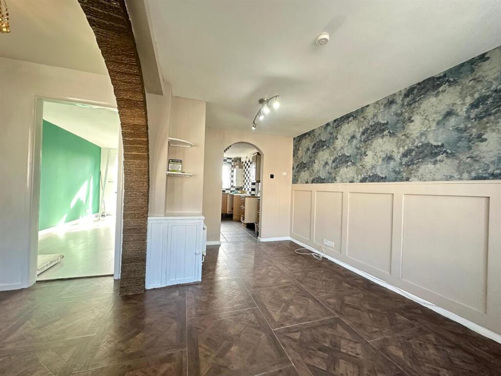 WhatsApp Image 2025-10-06 at 2.51.35 PM (16).jpeg