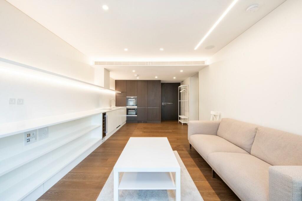 W RECEPTION &amp; KITCHEN 5.jpg