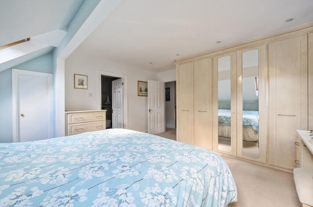 1360315-13-68da9d...