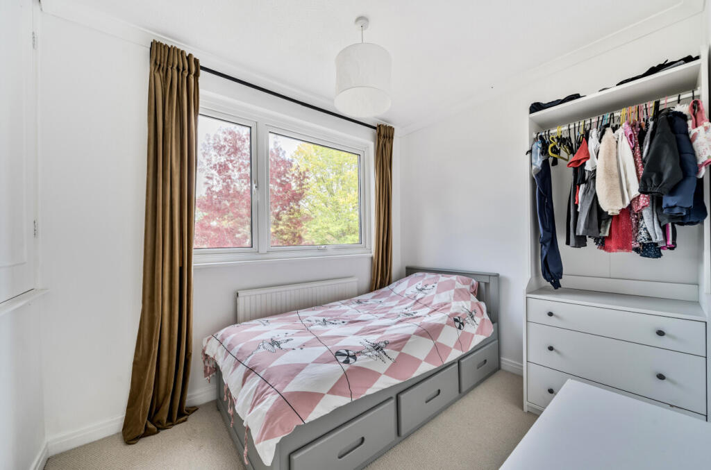 1364069-16-68e7d0...