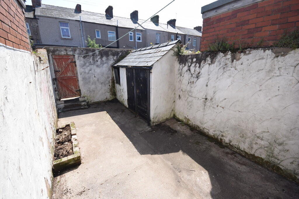 YARD