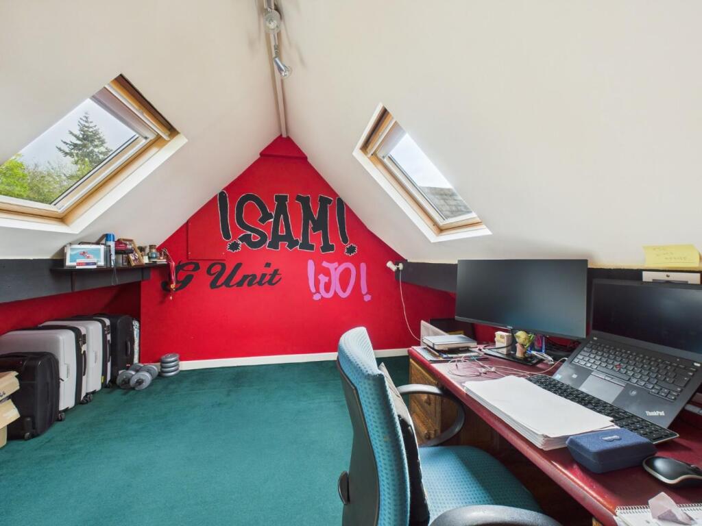 CAM01268G0-PR0329-STILL010.jpg