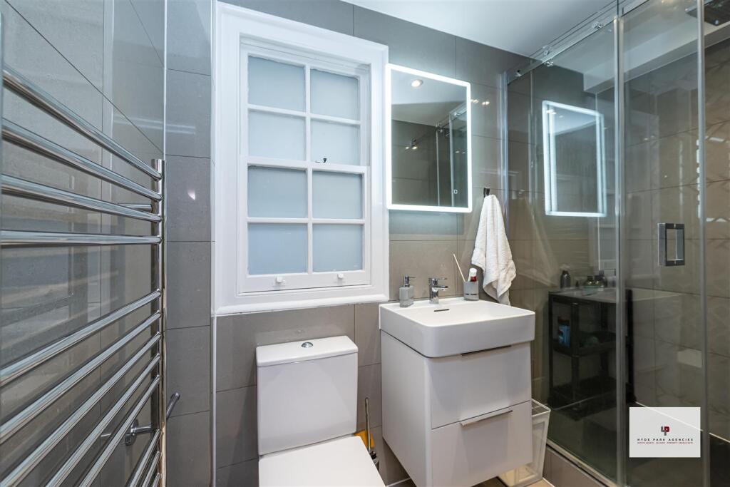 Chiltern Court 166-015 HR - HPA.jpg