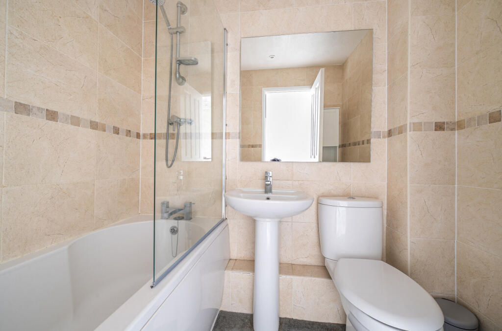 1334203-15-689468...