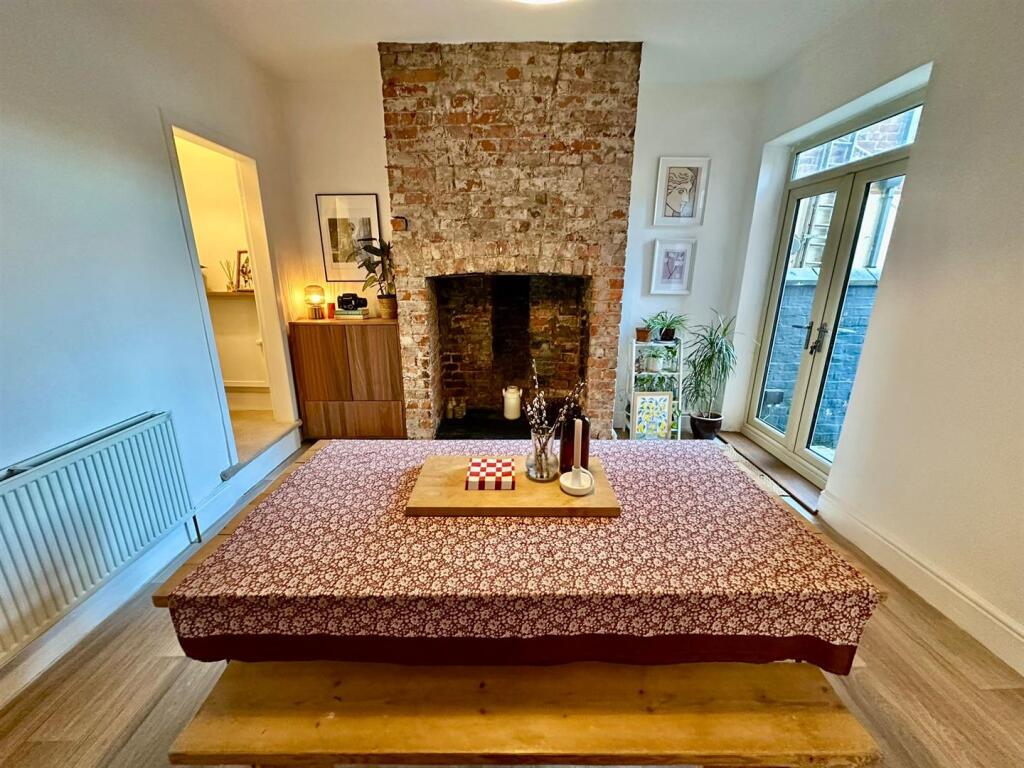 WhatsApp Image 2025-11-16 at 15.24.33_c3093014.jpg