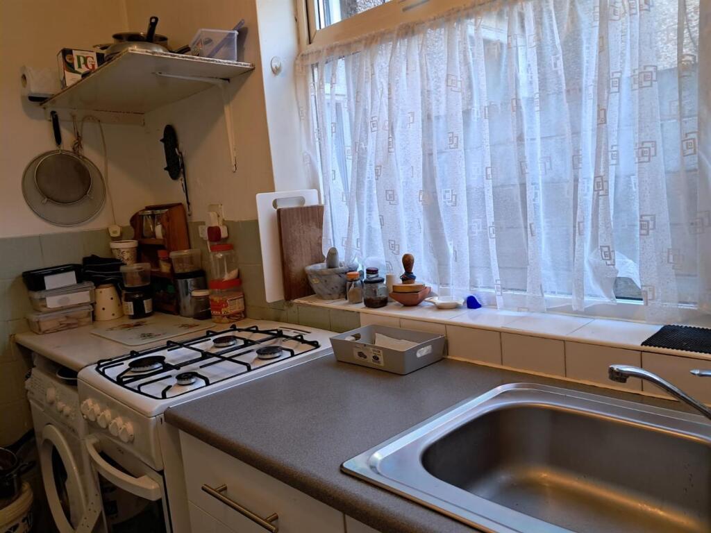 WhatsApp Image 2025-11-20 at 16.11.18_2a7f5449.jpg