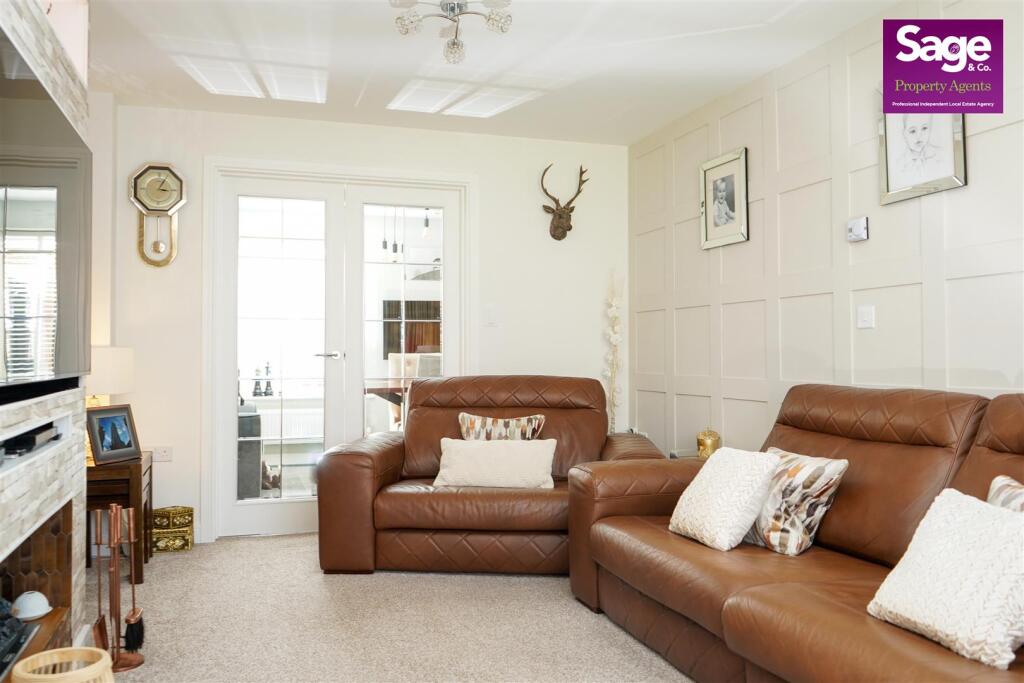 83 Cwrt Celyn -11 (1).jpeg