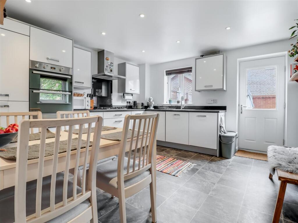 kitchen/diner
