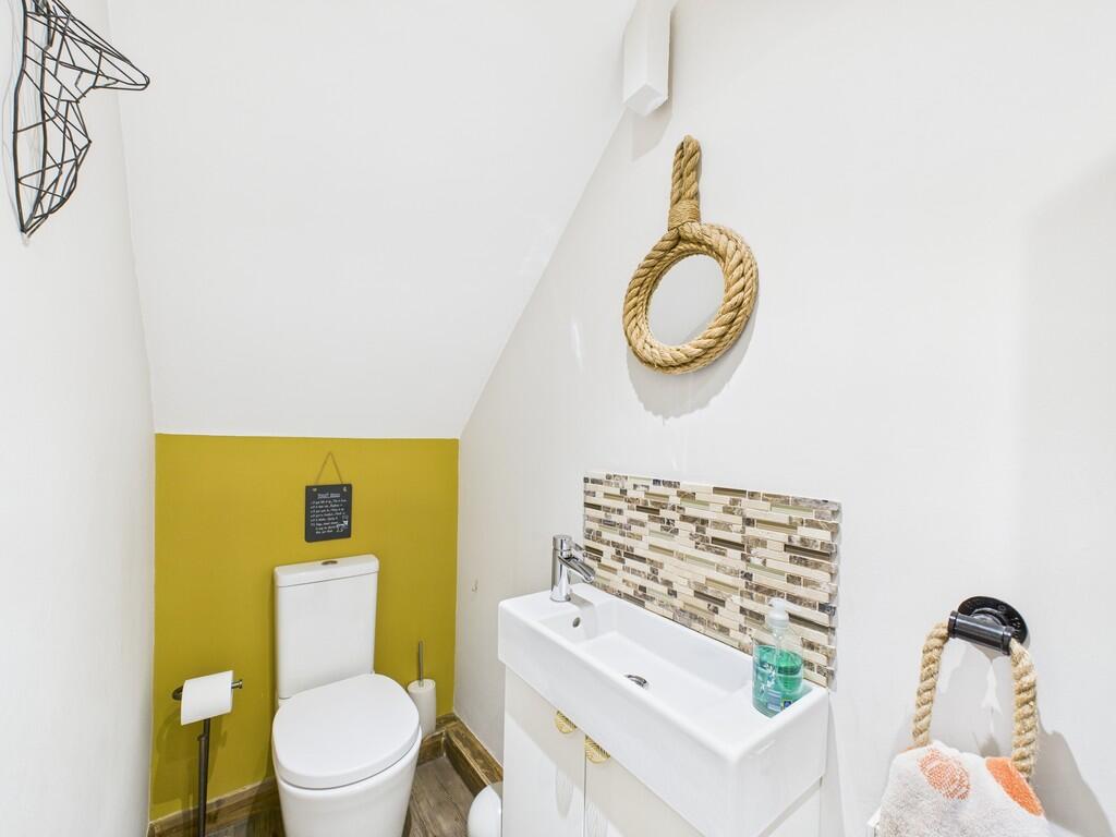 CAM01835G0-PR0339...