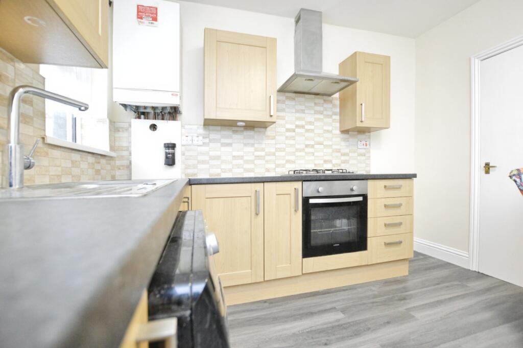 Kitchen Dining 3