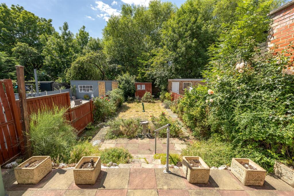 Garden-1.jpg