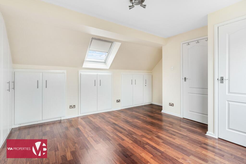 Top Floor bedroom