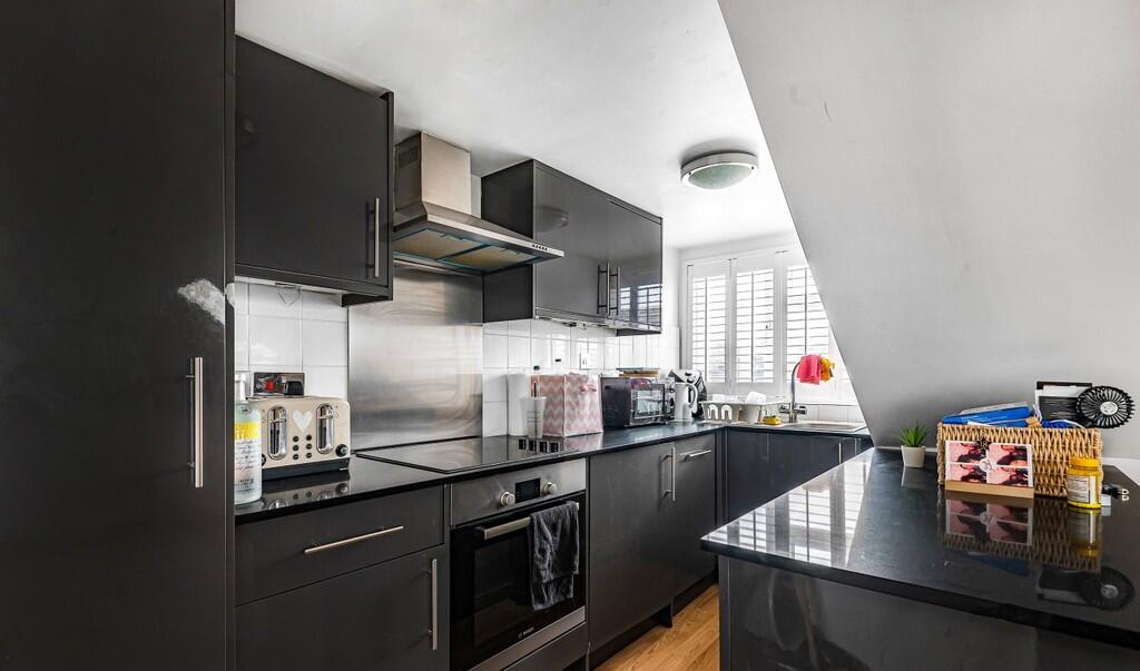 fa328ec1-5779-4e1...