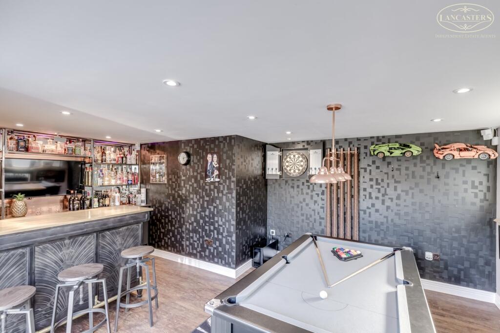 Garden Room/Bar