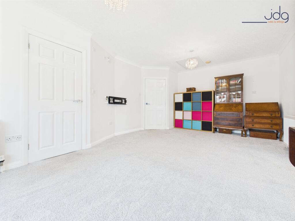 Reception Room / Bedroom