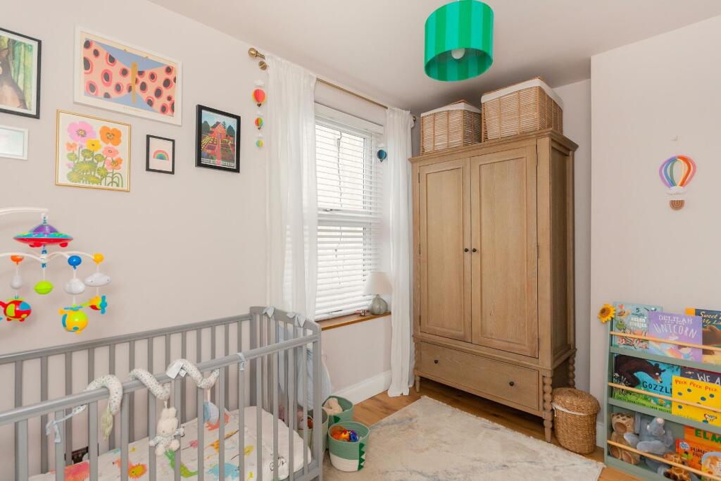 7W0STN - Bedroom B.jpg