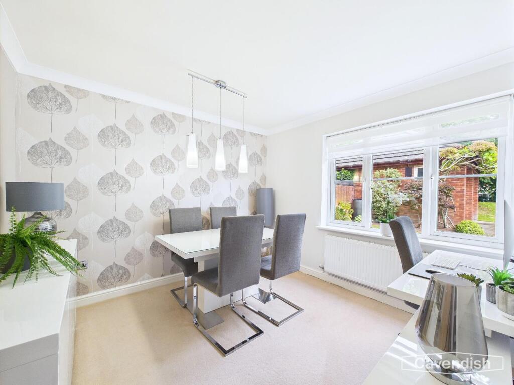 STUDY/DINING ROOM