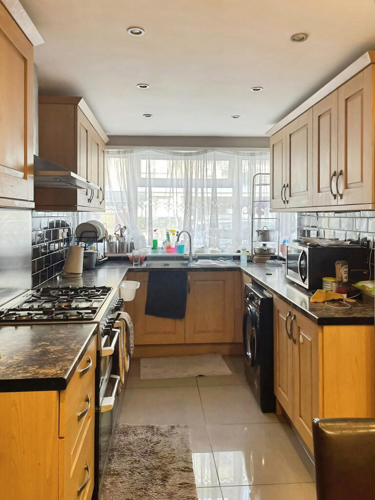 5c8a1e55-WhatsApp 20Image 202025-09-16 20at 2016.3