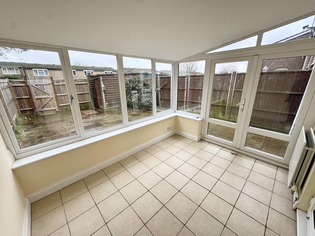 13 Strudwicks Fie...