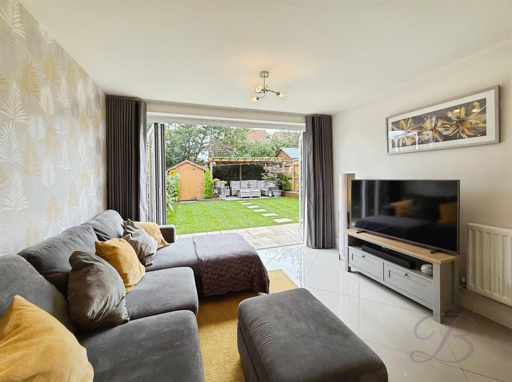 Open Plan Kitchen/Living Room