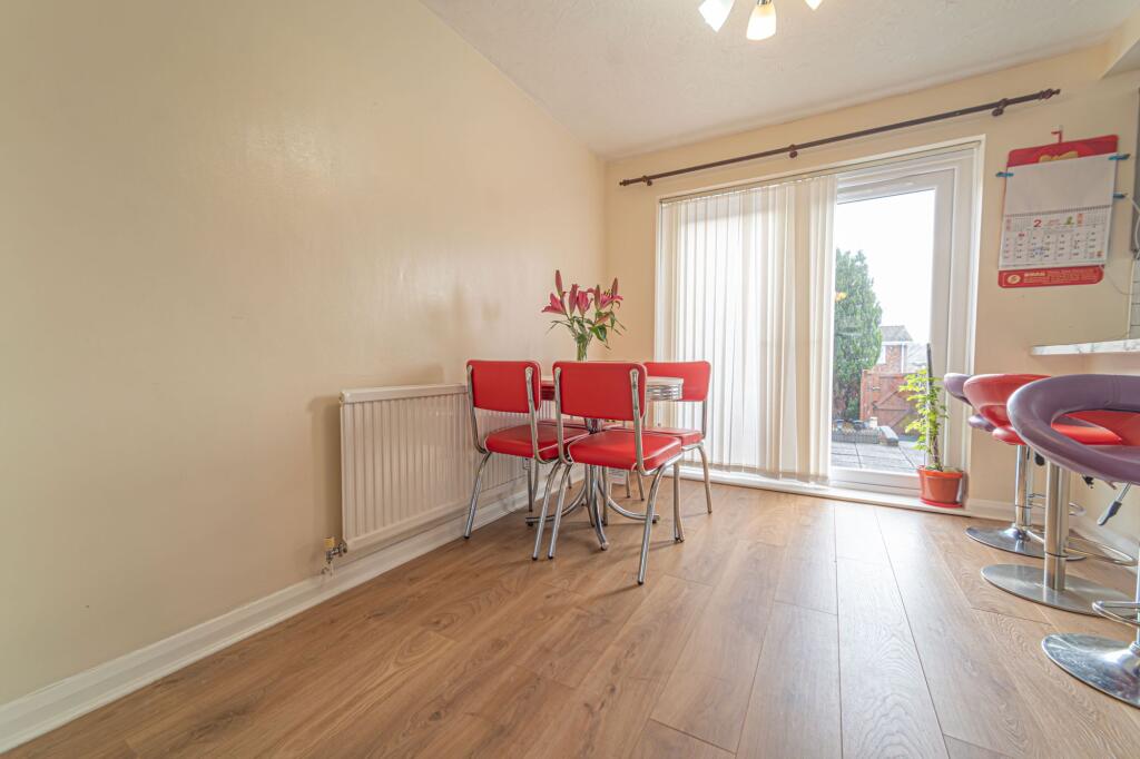 Kitchen/Dinning Room