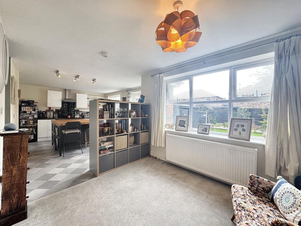 Kitchen/Diner/Family Area