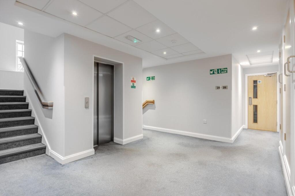 Communal Lift
