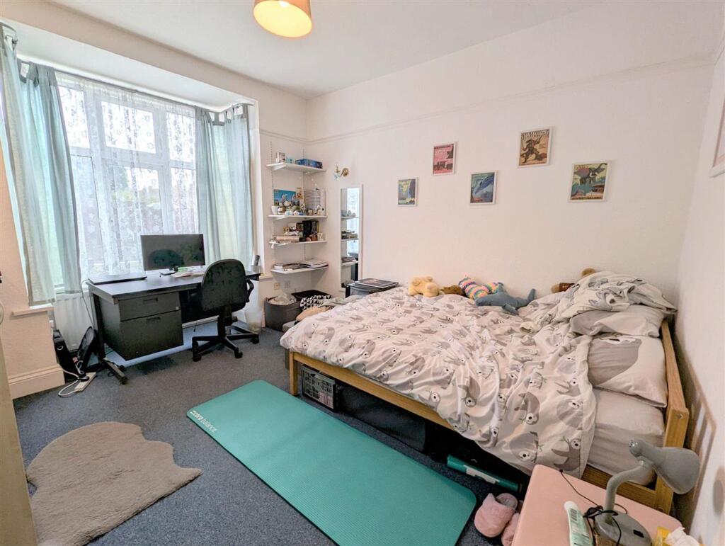 Bedroom Downstairs A.jpg