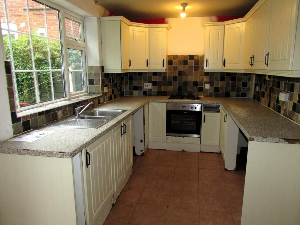 SurbitonRd66kit1.JPG
