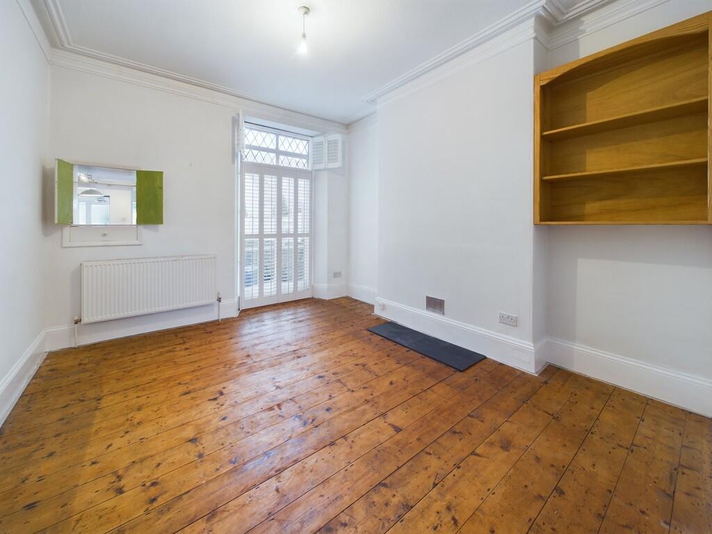 CAM02089G0-PR0387...