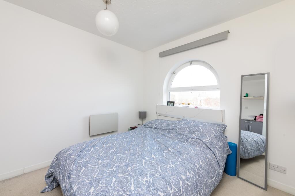 Bedroom2
