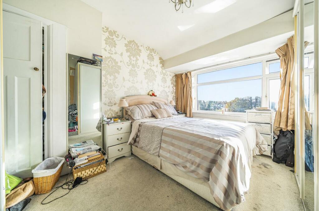 673f1b2892060-l-1217050 (7).jpg