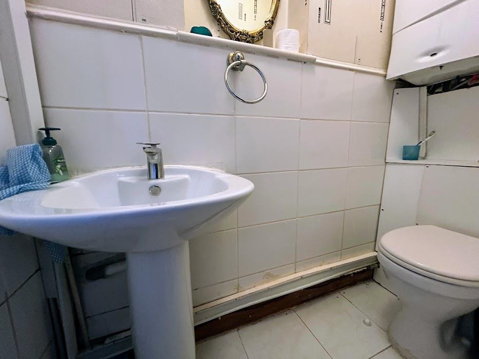 CLOAKROOM
