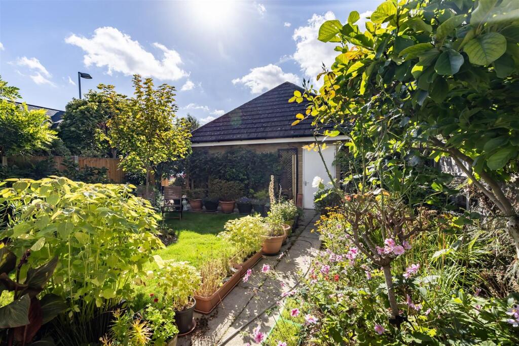 1 Kings wood  (22).jpg