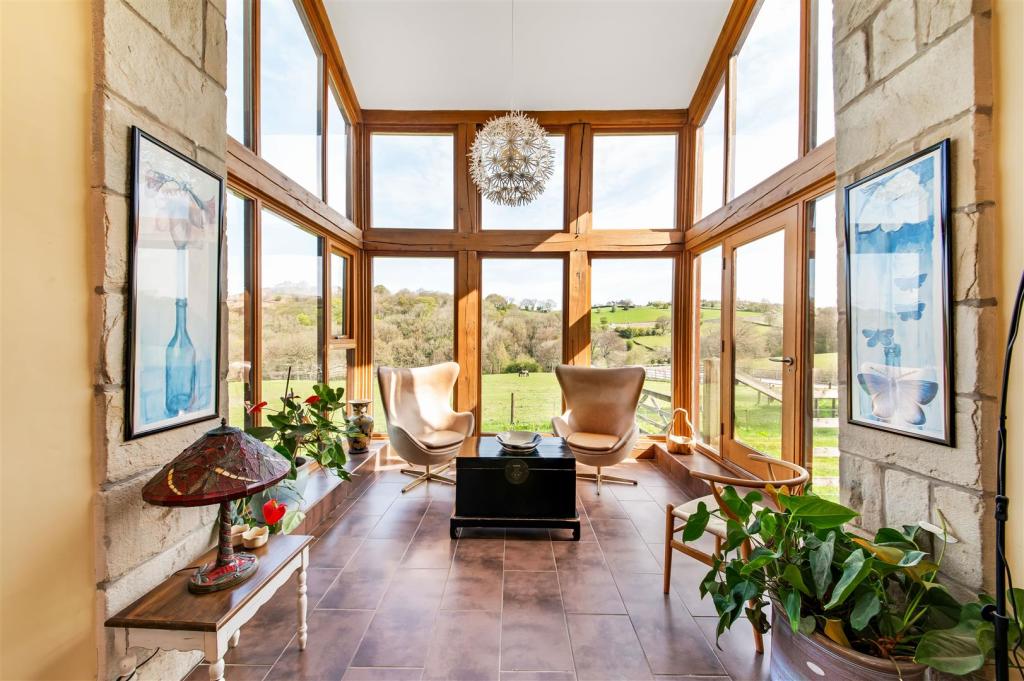 LIVING, DINING, SITTING AREAS AND SNUG
