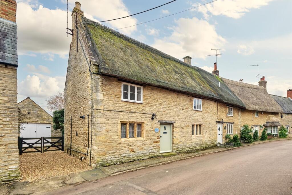 2-The Cottage Polebrook-7_HDR.jpg